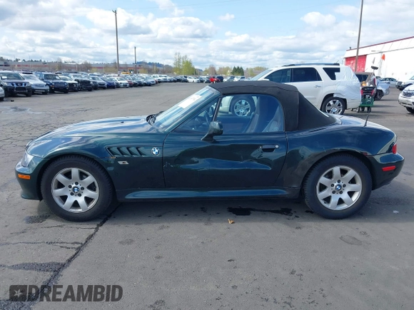 2000 BMW Z3 2.5L with VIN WBACH934XYLF89755, listed as a IAAI auction lot 41957754 with 59,727 mi miles. Bid and sale history available at carsss.com. Image 14.