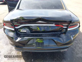 2019 Dodge Charger SXT with VIN 2C3CDXBG9KH572644, listed as a IAAI auction lot 41953147 with 205,024 mi miles. Bid and sale history available at carsss.com. Image 6.