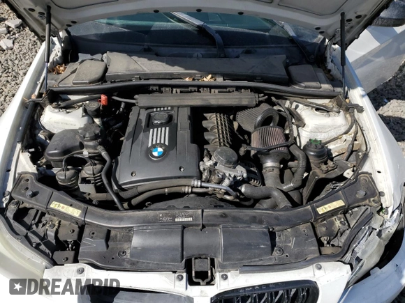 2009 BMW 3 Series 335i with VIN WBAPM73569E191584, listed as a Copart auction lot 48393405 with 190,148 mi miles and Clean title. Bid and sale history available at DreamBid. Image 11.