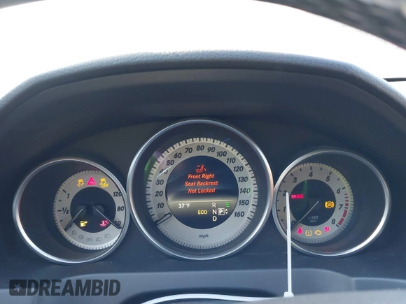 2014 Mercedes-Benz E 350 with VIN WDDKJ8JB0EF292019, listed as a IAAI auction lot 41331510 with 64,464 mi miles and . Bid and sale history available at DreamBid. Image 7.