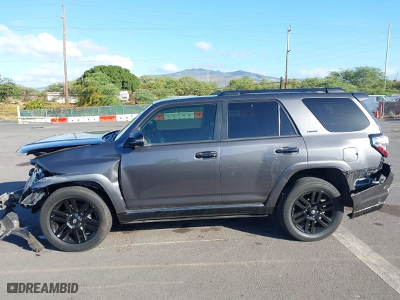 2020 Toyota 4Runner SR5 with VIN JTEBU5JR3L5789920, listed as a IAAI auction lot 41189528 with 44,125 mi miles. Bid and sale history available at carsss.com. Image 15.