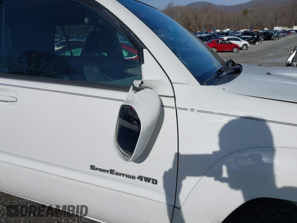 2004 Toyota 4Runner SR5 with VIN JTEBU14R340022054, listed as a IAAI auction lot 41715881 with 217,435 mi miles and . Bid and sale history available at DreamBid. Image 20.