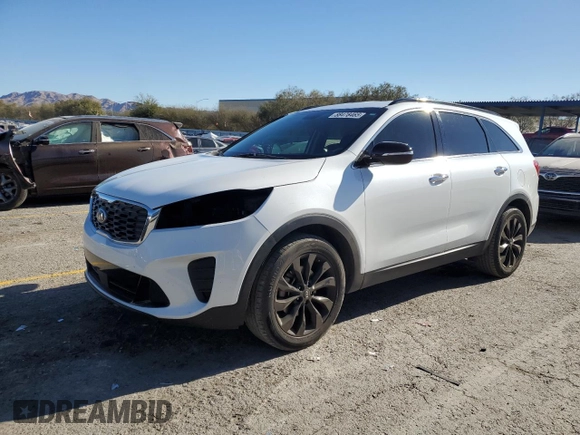 2020 Kia Sorento LX V6 with VIN 5XYPG4A55LG695652, listed as a Copart auction lot 88478465 with 88,107 mi miles and Salvage Title. Bid and sale history available at carsss.com. Image 1.
