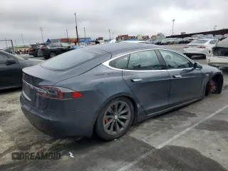 2016 Tesla Model S 90D with VIN 5YJSA1E44GF152673, listed as a Copart auction lot 50995495 with 69,439 mi miles and Salvage Title. Bid and sale history available at DreamBid. Image 3.