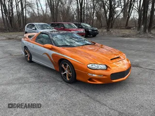 2000 Chevrolet Camaro Z28 z VIN 2G1FP22G9Y2164104, wystawiony jako Copart lot #48547525 z przebiegiem 68 895 mil mil oraz Czysty tytuł • Clean title. Historia ofert i sprzedaży dostępna na DreamBid. Obrazek 1.