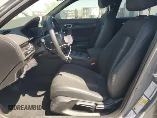 2025 Honda Civic Sport z VIN 2HGFE2F5XSH509264, wystawiony jako Copart lot #53260775 z przebiegiem 17 169 mil mil oraz Szkoda całkowita • Salvage title. Historia ofert i sprzedaży dostępna na DreamBid. Obrazek 7.