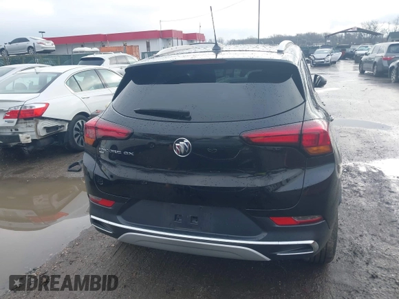 2023 Buick Encore GX Essence z VIN KL4MMGSL7PB104001, wystawiony jako IAAI lot #41102851 z przebiegiem 32 766 mil mil oraz . Historia ofert i sprzedaży dostępna na DreamBid. Obrazek 17.