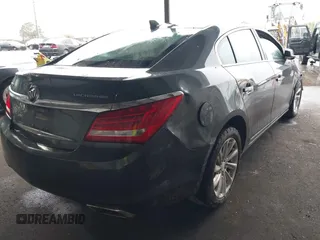 2016 Buick LaCrosse Leather with VIN 1G4GB5G31GF221759, listed as a IAAI auction lot 41216849 with 1 mi miles. Bid and sale history available at carsss.com. Image 4.