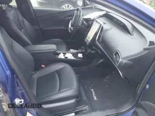 2018 Toyota Prius Two with VIN JTDKARFU4J3064739, listed as a IAAI auction lot 41918080 with 103,664 mi miles. Bid and sale history available at carsss.com. Image 5.