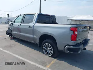 2021 Chevrolet Silverado 1500 RST with VIN 1GCUYEET5MZ230337, listed as a IAAI auction lot 39846314 with 15,605 mi miles. Bid and sale history available at carsss.com. Image 3.