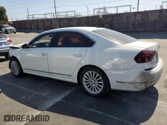 2016 Volkswagen Passat SE с VIN 1VWBT7A35GC024737, выставлен на аукционе Copart как лот 61588285 с пробегом 157 573 миль миль и Списание • Salvage title. История ставок и продаж доступна на DreamBid. Изображение 2.