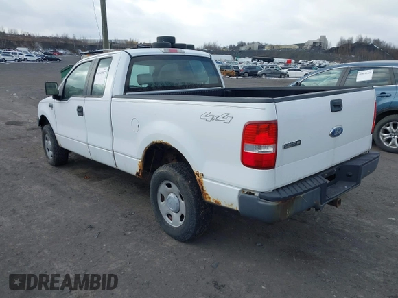 2007 Ford F-150 STX with VIN 1FTRX14W87NA63853, listed as a IAAI auction lot 41343967 with 59,513 mi miles. Bid and sale history available at carsss.com. Image 3.