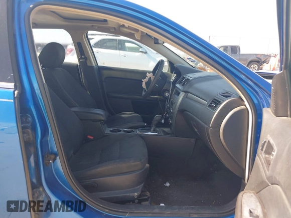 2012 Ford Fusion SE z VIN 3FAHP0HA9CR395009, wystawiony jako IAAI lot #41855650 z przebiegiem 178 901 mil mil oraz . Historia ofert i sprzedaży dostępna na DreamBid. Obrazek 5.