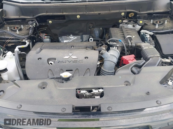 2021 Mitsubishi Outlander SE with VIN JA4APVAU8MU030791, listed as a IAAI auction lot 42279562 with 43,728 mi miles and . Bid and sale history available at DreamBid. Image 10.