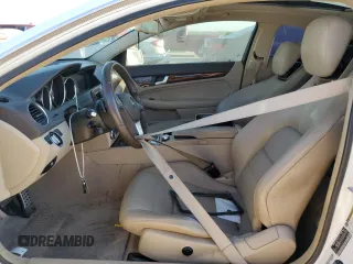 2015 Mercedes-Benz C 250 with VIN WDDGJ4HB8FG358171, listed as a Copart auction lot 49249085 with 106,497 mi miles and Clean Title. Bid and sale history available at DreamBid. Image 7.