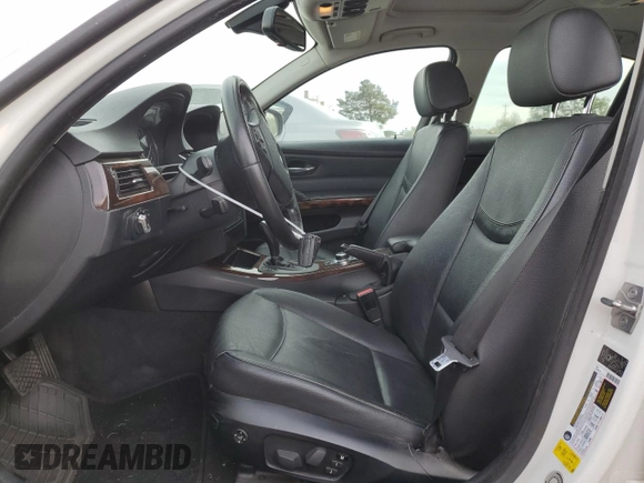 2010 BMW 3 Series 328i with VIN WBAPH5C52AA440273, listed as a Copart auction lot 74540174 with 268,703 mi miles and Salvage title. Bid and sale history available at DreamBid. Image 7.