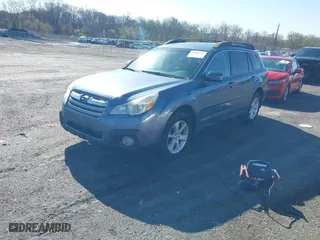 2014 Subaru Outback 2.5i Premium with VIN 4S4BRBCC0E3309291, listed as a IAAI auction lot 41985710 with 316,078 mi miles. Bid and sale history available at carsss.com. Image 17.