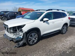 2019 Subaru Ascent Limited with VIN 4S4WMAPD9K3473082, listed as a IAAI auction lot 41668413 with 38,753 mi miles. Bid and sale history available at carsss.com. Image 2.