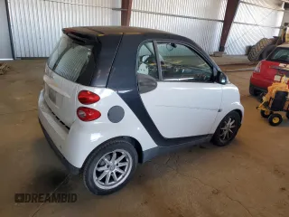 2008 Smart fortwo Pure with VIN WMEEJ31X68K171434, listed as a Copart auction lot 46729615 with 36,305 mi miles and Clean title. Bid and sale history available at DreamBid. Image 3.