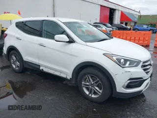 2017 Hyundai Santa Fe 2.4L z VIN 5XYZT3LB3HG428437, wystawiony jako IAAI lot #42104226 z przebiegiem 109 135 mil mil oraz . Historia ofert i sprzedaży dostępna na DreamBid. Obrazek 1.