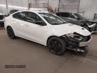 2016 Dodge Dart SXT z VIN 1C3CDFBB1GD645539, wystawiony jako IAAI lot #41804551 z przebiegiem 95 065 mil mil oraz . Historia ofert i sprzedaży dostępna na DreamBid. Obrazek 1.