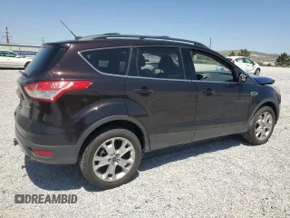 2013 Ford Escape SE с VIN 1FMCU9G91DUC25077, выставлен на аукционе Copart как лот 60888305 с пробегом 212 409 миль миль и Списание • Salvage title. История ставок и продаж доступна на DreamBid. Изображение 3.