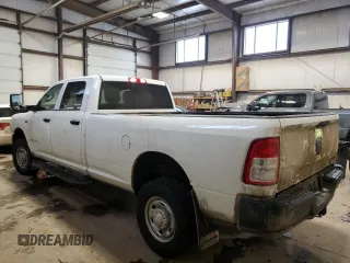 2022 Ram 2500 Tradesman z VIN 3C6UR5HJ3NG365610, wystawiony jako Copart lot #48679065 z przebiegiem 92 703 mil mil oraz Szkoda całkowita • Salvage title. Historia ofert i sprzedaży dostępna na DreamBid. Obrazek 2.