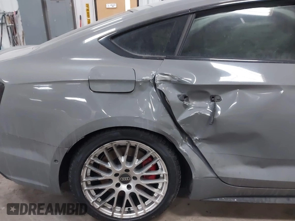 2019 Audi S5 Sportback Prestige z VIN WAUC4CF58KA022425, wystawiony jako IAAI lot #41691161 z przebiegiem 95 997 mil mil oraz . Historia ofert i sprzedaży dostępna na DreamBid. Obrazek 6.
