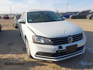 2016 Volkswagen Jetta Sedan 1.8T SEL with VIN 3VWL17AJ3GM250539, listed as a IAAI auction lot 41246899 with 70,657 mi miles. Bid and sale history available at carsss.com. Image 1.