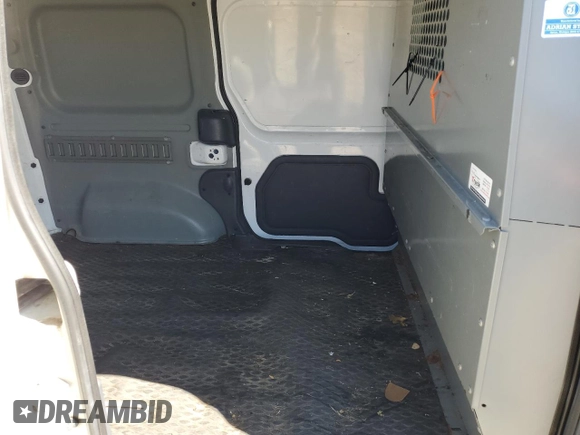 2010 Ford Transit Connect XLT z VIN NM0LS7DN0AT031459, wystawiony jako Copart lot #58019935 z przebiegiem 134 232 mil mil oraz Czysty tytuł • Clean title. Historia ofert i sprzedaży dostępna na DreamBid. Obrazek 10.