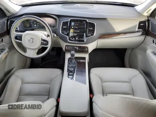 2016 Volvo XC90 T6 Momentum with VIN YV4A22PK8G1071823, listed as a Copart auction lot 45148495 with 125,215 mi miles and Clean Title. Bid and sale history available at carsss.com. Image 8.