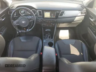 2017 Kia Niro EX with VIN KNDCC3LC1H5071637, listed as a Copart auction lot 52370975 with 80,656 mi miles and Salvage Title. Bid and sale history available at carsss.com. Image 8.