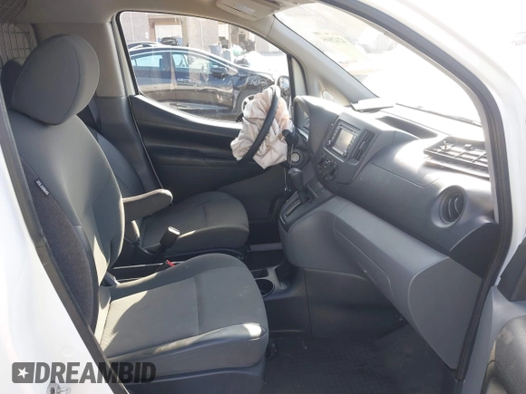 2015 Nissan NV200 SV with VIN 3N6CM0KNXFK693331, listed as a IAAI auction lot 42428684 with 158,605 mi miles and . Bid and sale history available at DreamBid. Image 5.