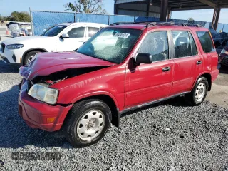 1998 Honda CR-V LX with VIN JHLRD1748WC057941, listed as a Copart auction lot 80490184 with 144,209 mi miles and Salvage Title. Bid and sale history available at carsss.com. Image 1.