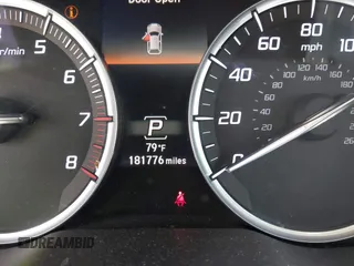 2016 Acura MDX with VIN 5FRYD3H27GB001252, listed as a IAAI auction lot 41799063 with 181,776 mi miles and . Bid and sale history available at carsss.com. Image 15.