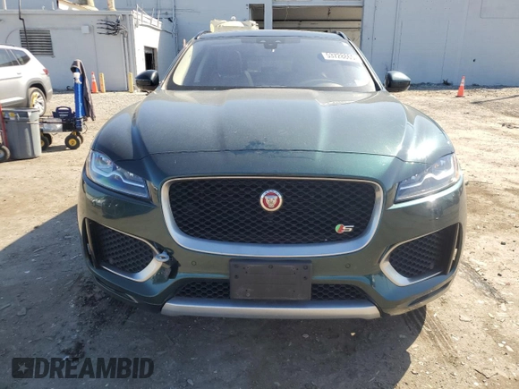 2017 Jaguar F-Pace S with VIN SADCM2BV4HA082587, listed as a Copart auction lot 53728865 with 140,318 mi miles and Salvage Title. Bid and sale history available at DreamBid. Image 5.