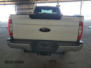 2019 Ford Super Duty F-250 SRW XL with VIN 1FTBF2A65KEE74702, listed as a Copart auction lot 46622595 with 69,527 mi miles and Salvage Title. Bid and sale history available at carsss.com. Image 6.
