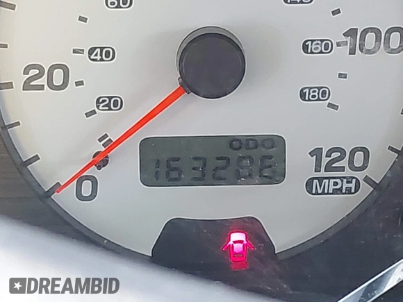 2001 Subaru Impreza RS with VIN JF1GC67541G500705, listed as a IAAI auction lot 42546656 with 163,286 mi miles and . Bid and sale history available at DreamBid. Image 7.