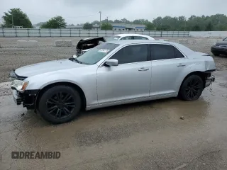 2019 Chrysler 300 Touring z VIN 2C3CCAAG8KH755454, wystawiony jako Copart lot #58162115 z przebiegiem 92 410 mil mil oraz Nie do naprawy • Non repairable. Historia ofert i sprzedaży dostępna na DreamBid. Obrazek 1.
