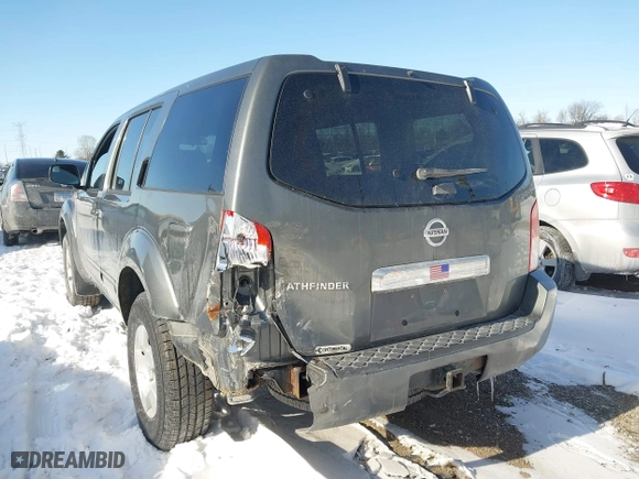 2006 Nissan Pathfinder SE with VIN 5N1AR18W56C667660, listed as a IAAI auction lot 41584986 with 241,306 mi miles. Bid and sale history available at carsss.com. Image 3.