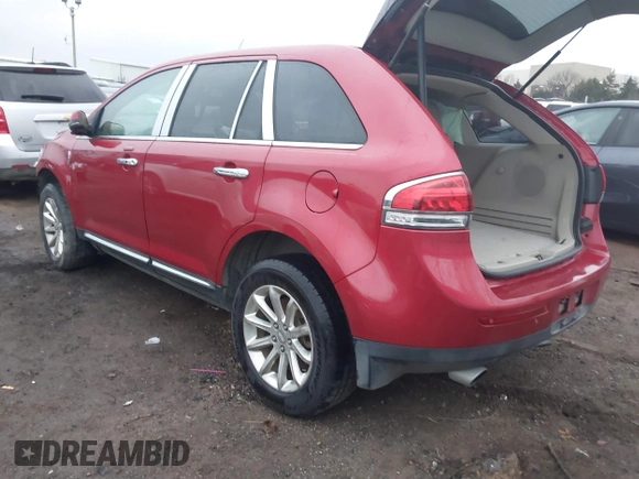 2012 Lincoln MKX with VIN 2LMDJ6JK3CBL09790, listed as a IAAI auction lot 41545628 with 135,031 mi miles. Bid and sale history available at carsss.com. Image 3.