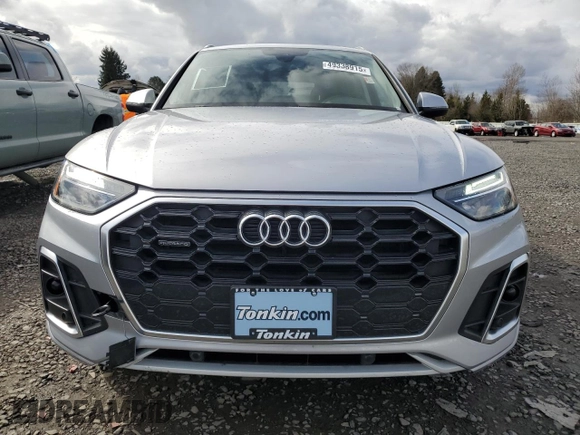 2022 Audi Q5 S line Premium with VIN WA1GAAFY0N2089458, listed as a Copart auction lot 49338915 with 25,993 mi miles and Salvage Title. Bid and sale history available at carsss.com. Image 5.