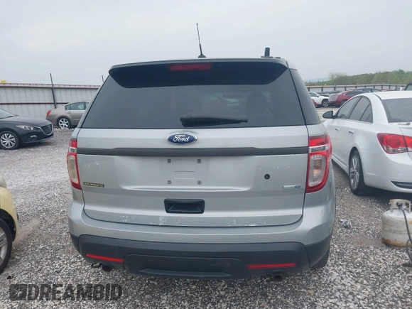 2013 Ford Utility Police Interceptor with VIN 1FM5K8AR1DGC40632, listed as a IAAI auction lot 41944997 with 126,157 mi miles. Bid and sale history available at carsss.com. Image 16.