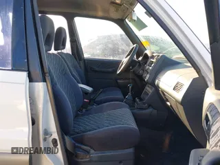 2000 Toyota RAV4 с VIN JT3GP10V1Y0044892, выставлен на аукционе IAAI как лот 41148809 с пробегом 220 848 миль миль и . История ставок и продаж доступна на DreamBid. Изображение 5.