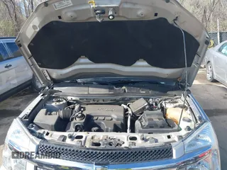 2008 Chevrolet Equinox LS with VIN 2CNDL23F286286663, listed as a IAAI auction lot 41913258 with 67,772 mi miles. Bid and sale history available at carsss.com. Image 10.