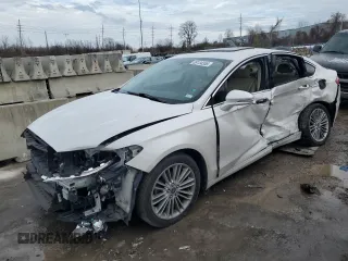 2014 Ford Fusion SE with VIN 3FA6P0HD8ER181942, listed as a Copart auction lot 89134355 with 98,682 mi miles and Salvage Title. Bid and sale history available at carsss.com. Image 1.