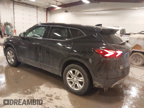 2020 Chevrolet Blazer LT with VIN 3GNKBCR42LS697671, listed as a IAAI auction lot 41641001 with 38,570 mi miles and . Bid and sale history available at DreamBid. Image 3.