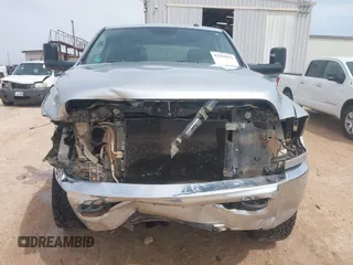 2015 Ram 2500 Tradesman с VIN 3C6UR5CL6FG513999, выставлен на аукционе IAAI как лот 42259171 с пробегом 265 657 миль миль и . История ставок и продаж доступна на DreamBid. Изображение 12.