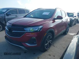 2020 Buick Encore GX Select z VIN KL4MMDSL1LB122826, wystawiony jako IAAI lot #42193925 z przebiegiem 65 805 mil mil oraz . Historia ofert i sprzedaży dostępna na DreamBid. Obrazek 17.