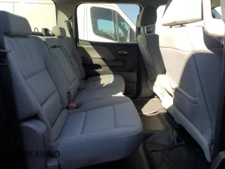 2019 Chevrolet Silverado 3500HD Work Truck with VIN 1GC4KVCY4KF202334, listed as a Copart auction lot 75926664 with 177,915 mi miles and Salvage Title. Bid and sale history available at carsss.com. Image 10.
